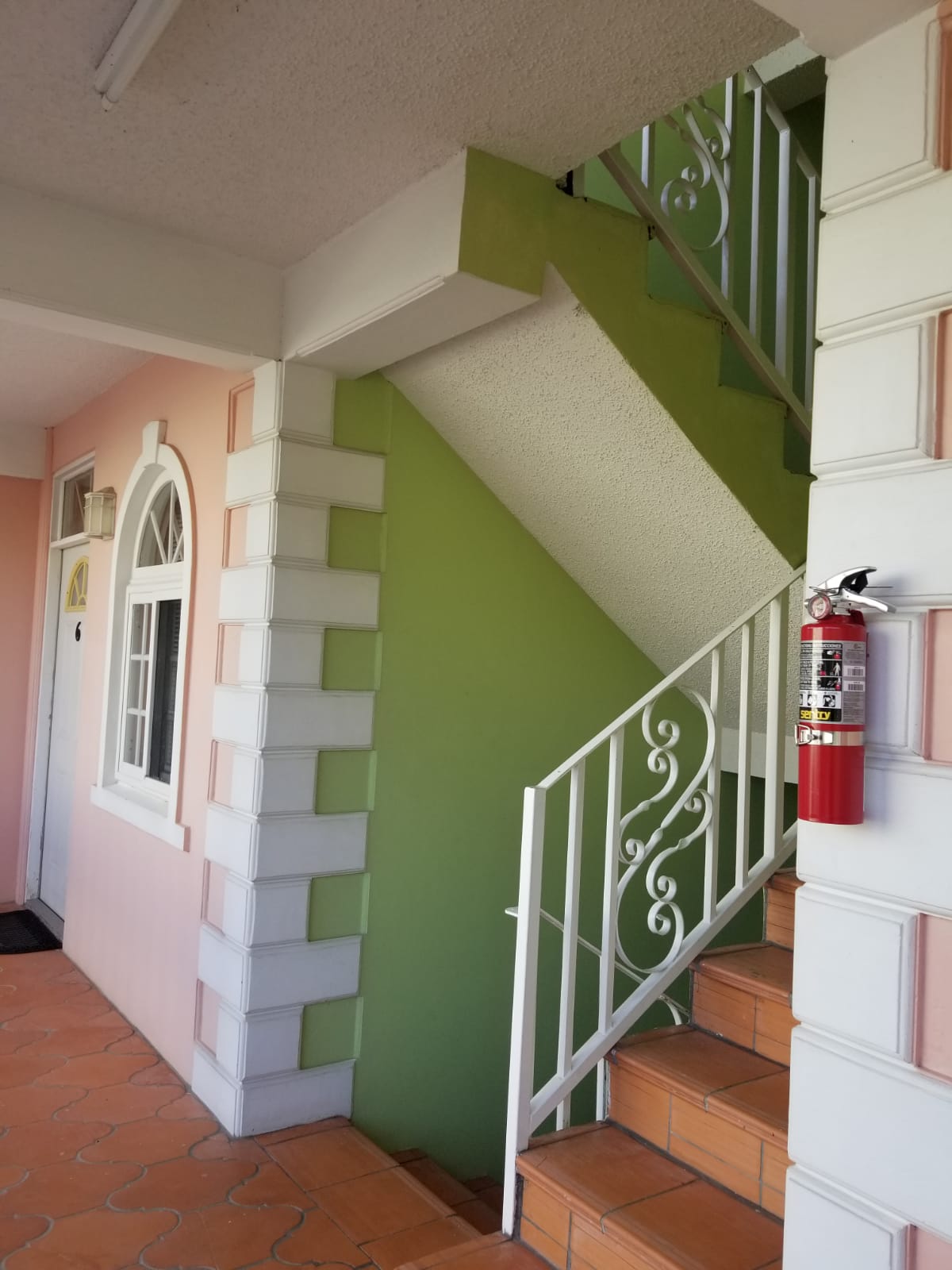 Lifestyle Galleries Apartments Dominica